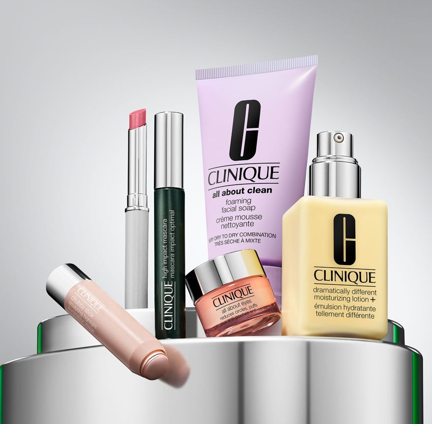 Purchase the Party-Ready & Radiant Gift Set for €79 When You Spend €50 on Clinique*